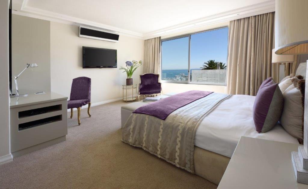 The Clarendon - Bantry Bay Hotel Cape Town Exterior photo